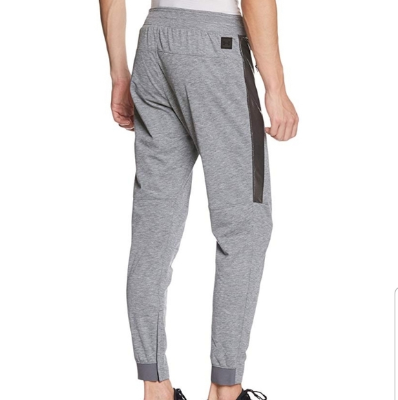Under Armour Mens UA Swacket Activewear Jogger